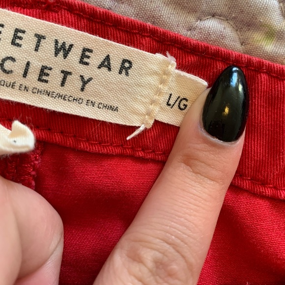 Streetwear society red cargo pants, size US L. - Picture 3 of 4